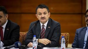BAKAN PAKDEMİRLİ'DEN ETÇİ BUZAĞI DESTEĞİ AÇIKLAMASI